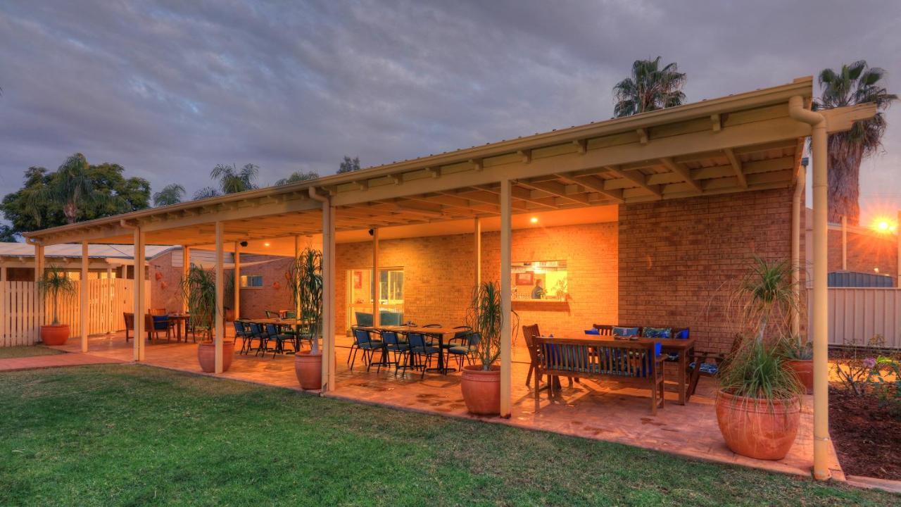 Mulga Country Motor Inn Charleville Kültér fotó