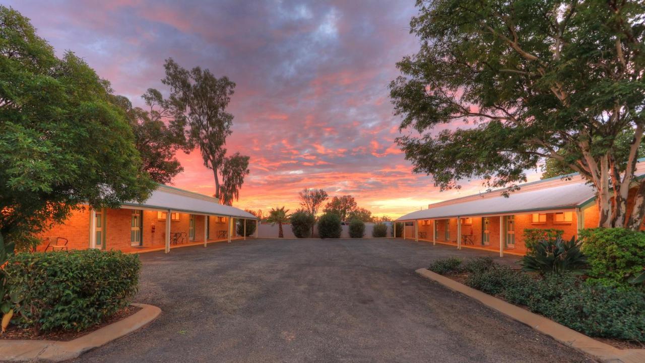 Mulga Country Motor Inn Charleville Kültér fotó
