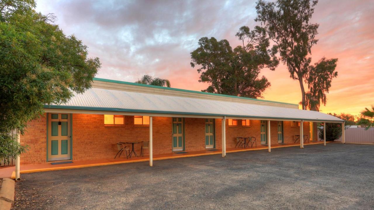 Mulga Country Motor Inn Charleville Kültér fotó
