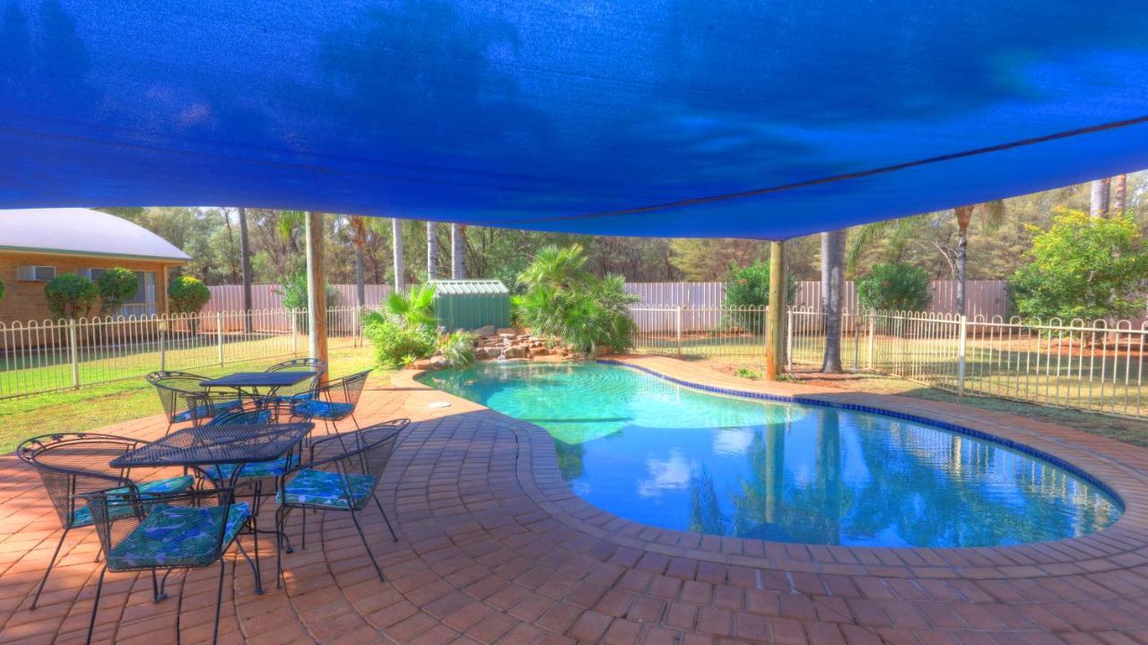 Mulga Country Motor Inn Charleville Kültér fotó